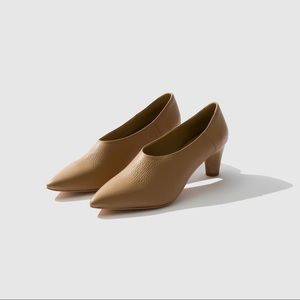 Beatrice Valenzuela Babouche Heel